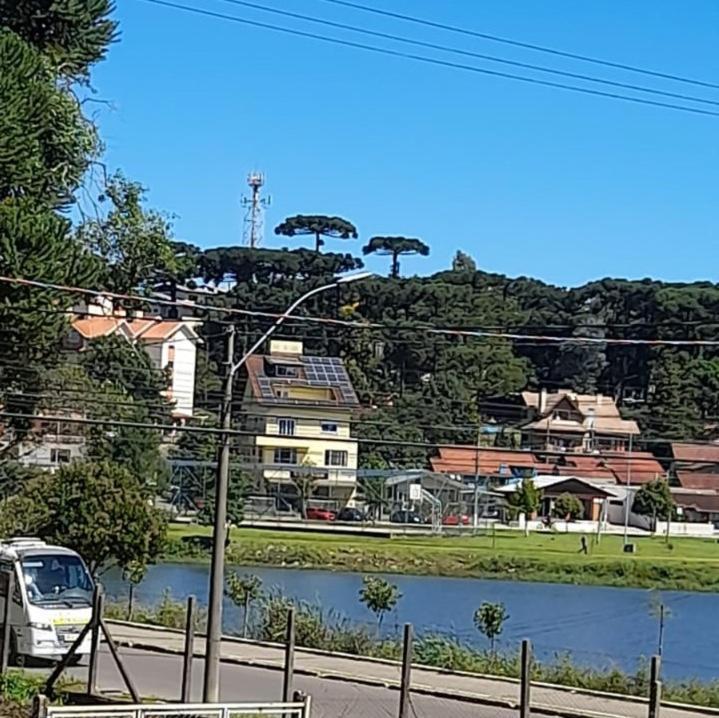 Casa Ampla Com Lareira E Churrasqueira Канела Екстериор снимка